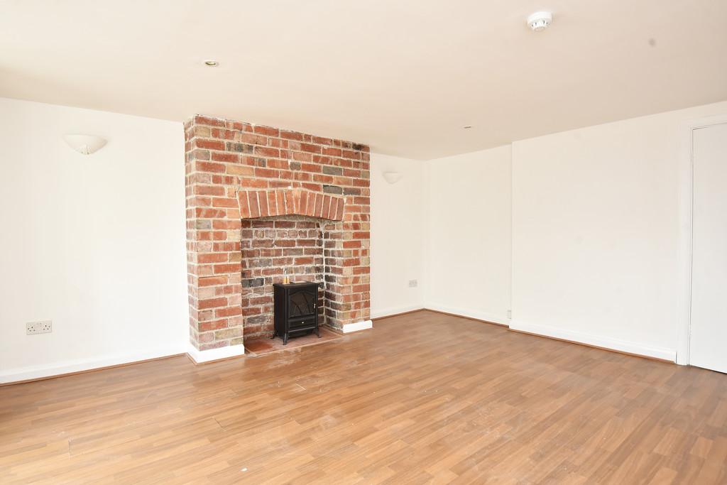 Mornington Crescent, Harrogate 1 bed flat for sale £135,000