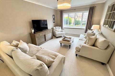4 bedroom detached house for sale, Stockley Crescent, Shirley
