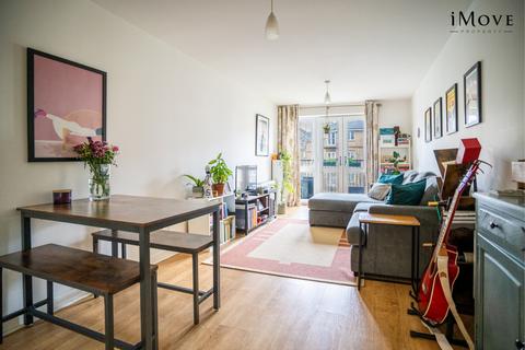 2 bedroom flat for sale, Radcliffe House, London SE20