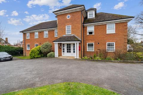 2 bedroom apartment for sale, Asquith House, Guessens Road, Welwyn Garden City