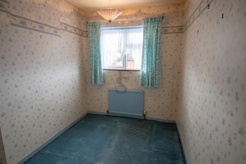 18 Brook Road, Leicester, LE5 2HD