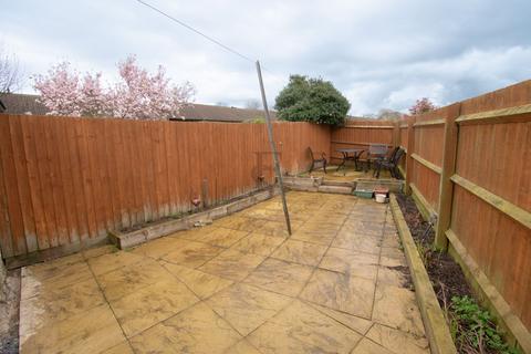 18 Brook Road, Leicester, LE5 2HD