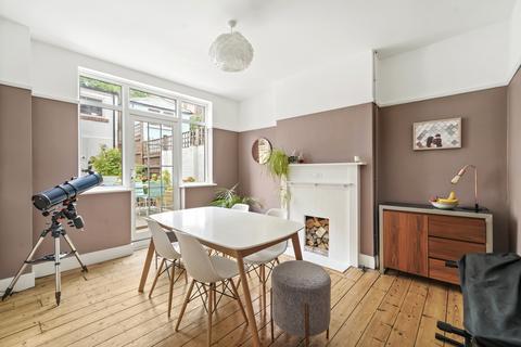 4 bedroom terraced house for sale, Patterson Road, London SE19