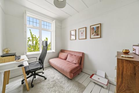 14 Patterson Road, London, SE19 2LD
