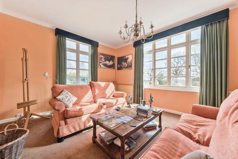 6 bedroom detached house for sale, Saltbarn Lane, Playden, Near Rye, East Sussex TN31 7PH