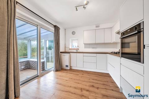 67 High View Road, Guildford, GU2 7RU