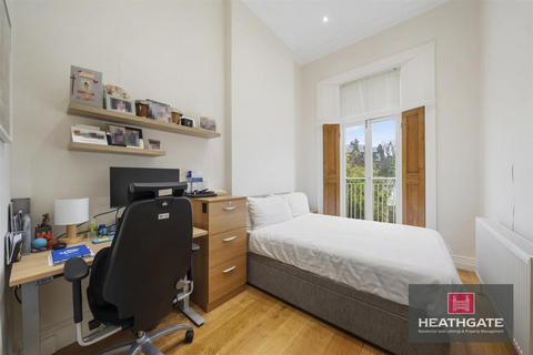 3 bedroom flat for sale, Buckland Crescent, Belsize Park NW3