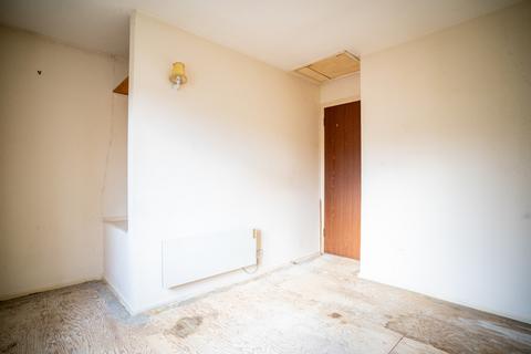 52 Coe Avenue, London, SE25 5HW