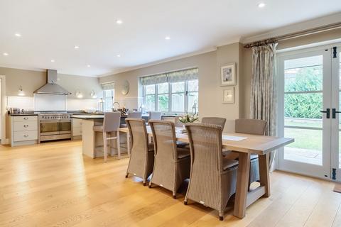 High Path Cottage High Path, Easebourne, Midhurst, GU29 9BD