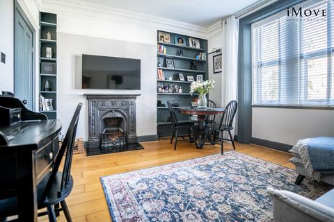 Flat 5, 17 Hamlet Road, London, SE19 2AP