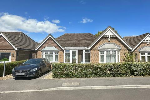 4 bedroom detached bungalow for sale, Paddock Gardens, Lymington SO41