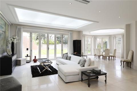 21 Deepdale, London, SW19 5EZ