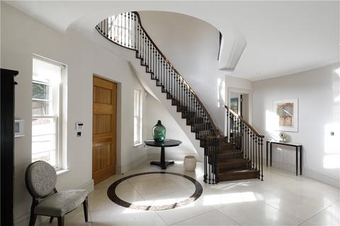 21 Deepdale, London, SW19 5EZ