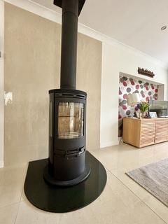18 Lytham Road, Broadstone, BH18 8JS