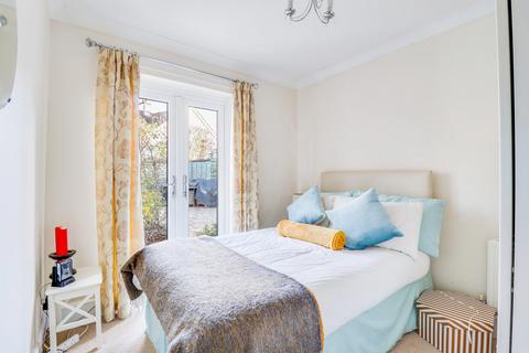 29 Broomfield, Benfleet, SS7 2SR
