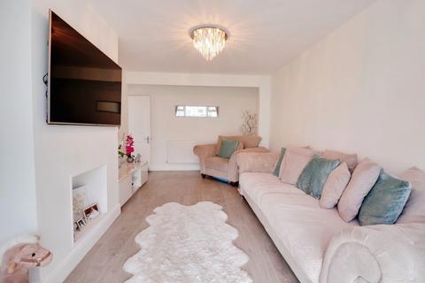 3 bedroom semi-detached house for sale, Brookfields, Eastwood, Leigh-on-Sea