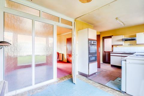 5 Church Road, Benfleet, SS7 4BW