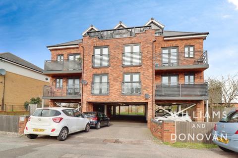 2 bedroom penthouse for sale, London Road, Benfleet