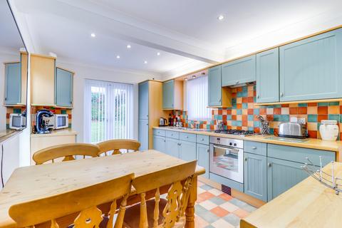 51 Avondale Road, Benfleet, SS7 1EH