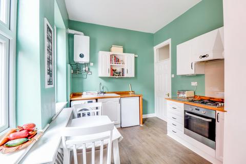 34 Ailsa Road, Westcliff-on-sea, SS0 8BL