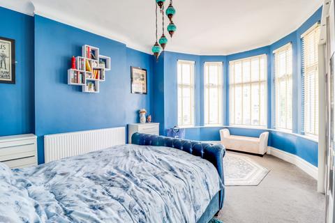 34 Ailsa Road, Westcliff-on-sea, SS0 8BL