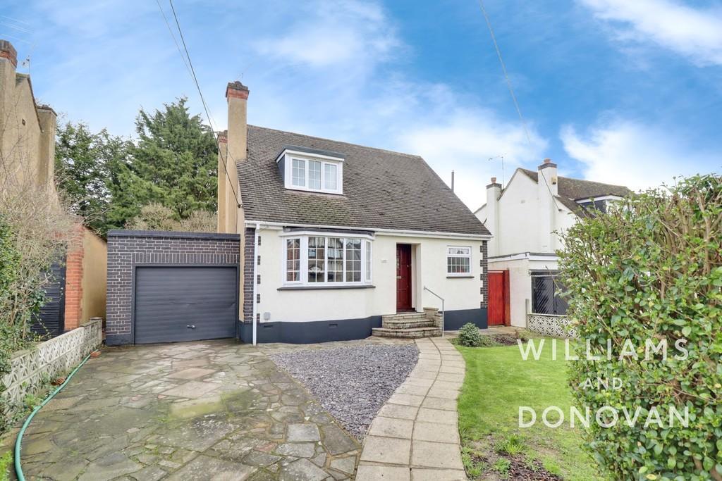 Thundersley Park Road, South Benfleet 4 bed detached house for sale £