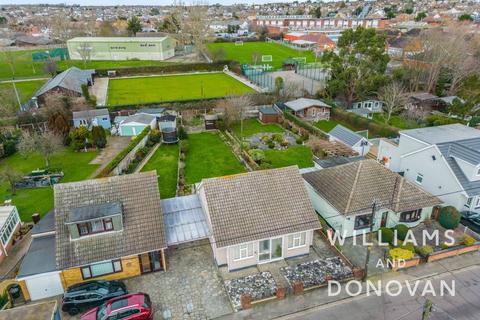 26 Brook Road, Benfleet, SS7 5JA