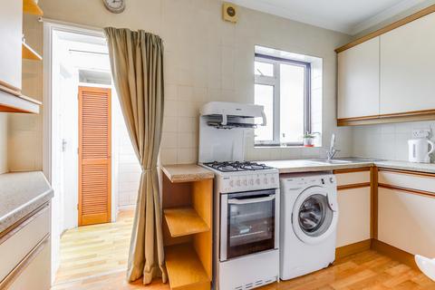26 Brook Road, Benfleet, SS7 5JA