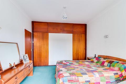 26 Brook Road, Benfleet, SS7 5JA