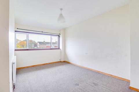 33 Woolmer Green, Basildon, SS15 5LL