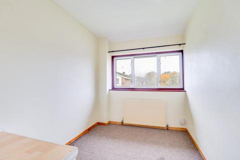 33 Woolmer Green, Basildon, SS15 5LL