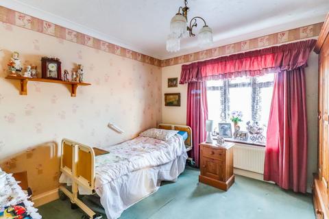 50 Appleton Road, Benfleet, SS7 5DB