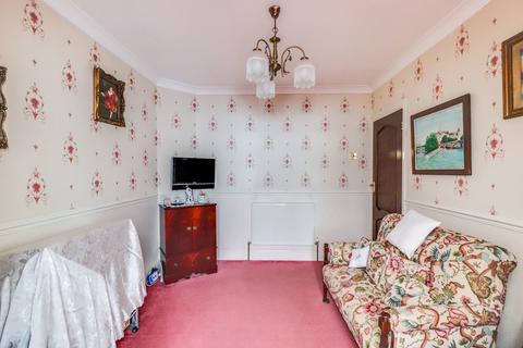 50 Appleton Road, Benfleet, SS7 5DB