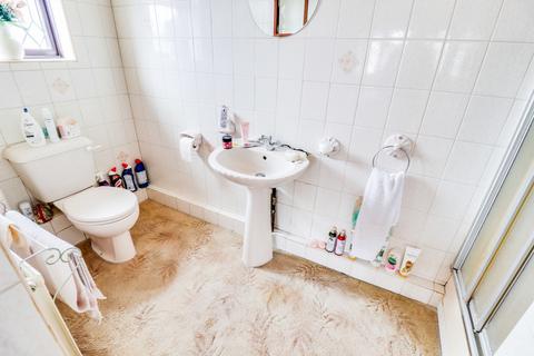 7 Avenue Road, Benfleet, SS7 1HE