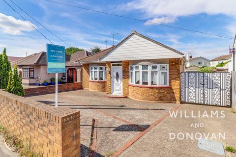 79 Church Road, Benfleet, SS7 4EU