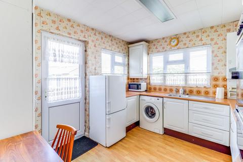 79 Church Road, Benfleet, SS7 4EU