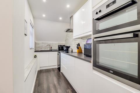 206 Beambridge, Basildon, SS13 3NF