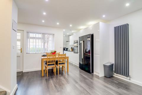 206 Beambridge, Basildon, SS13 3NF