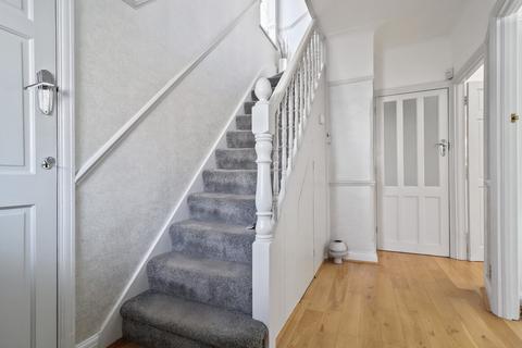 51 Beverley Gardens, Hornchurch, RM11 3NX