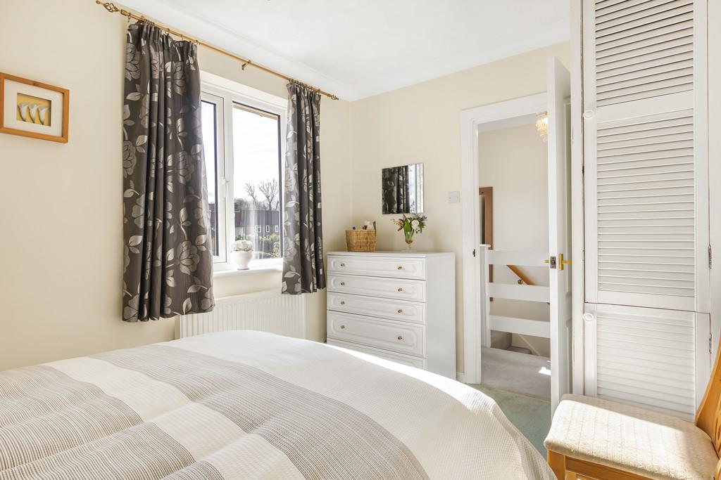 Bedroom 2 (3)