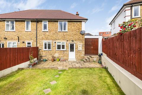 22 Tallis Grove, London, SE7 7JZ