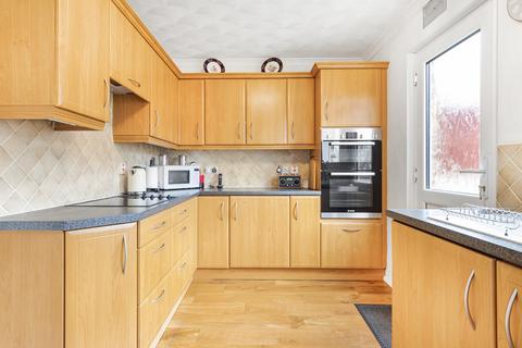 22 Tallis Grove, London, SE7 7JZ