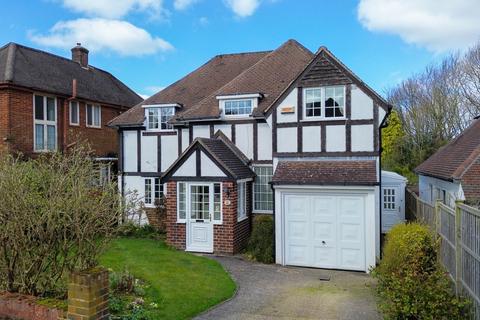 10 Kenwell Drive, Sheffield, S17 4PJ