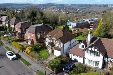 10 Kenwell Drive, Sheffield, S17 4PJ