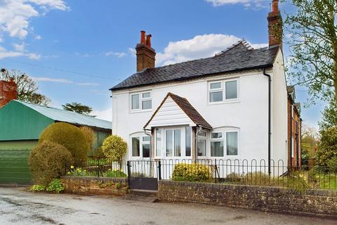 3 bedroom detached house for sale, Stowe Lane, Stowe-by-Chartley