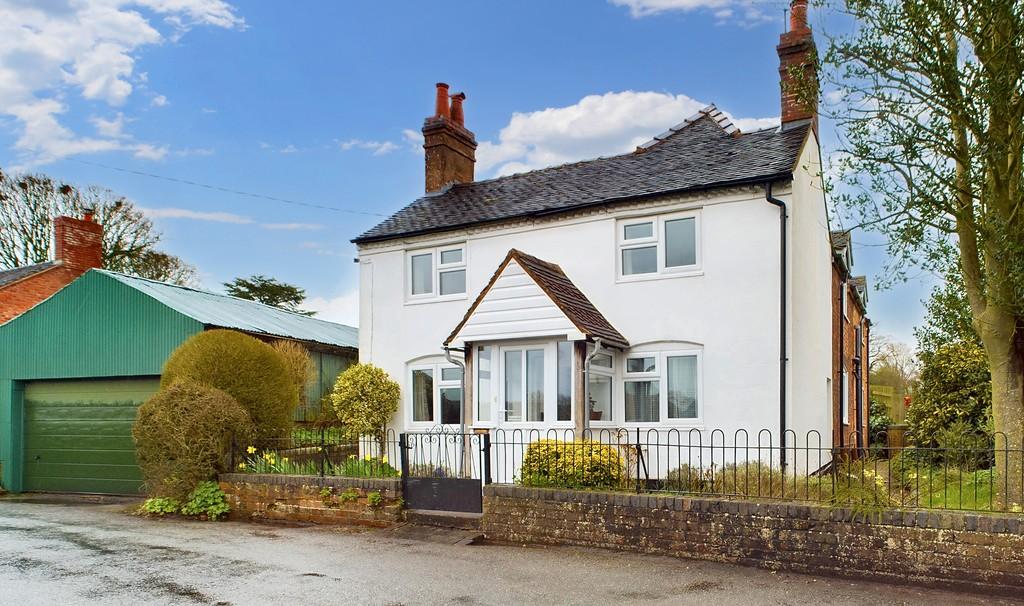 Stowe Lane, StowebyChartley 3 bed detached house for sale £495,000