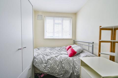 2 bedroom flat to rent, Wynyatt Street, Clerkenwell, London, EC1V