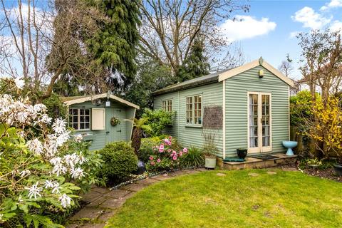 131 Chase Side, London, N14 5HD