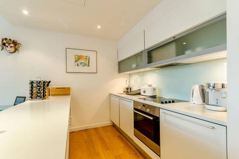 2 bedroom flat to rent, Eastfield Avenue, Putney, London, SW18