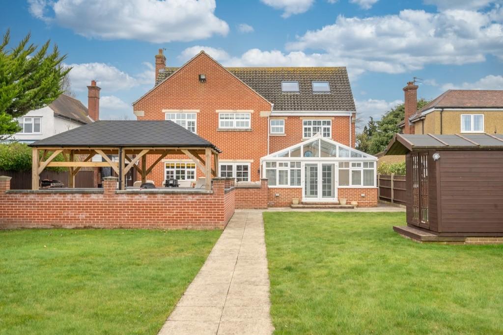 Yarmouth Road, Lowestoft 5 bed detached house for sale £875,000